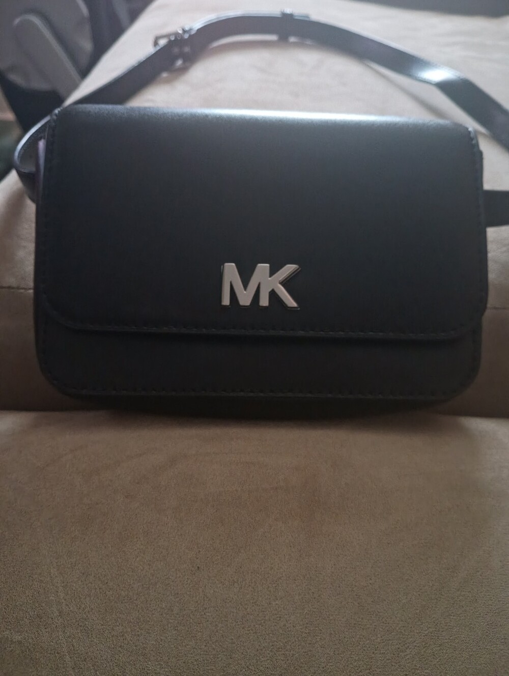 Michael Kors Black Leather MK Logo Belt/ Fanny
